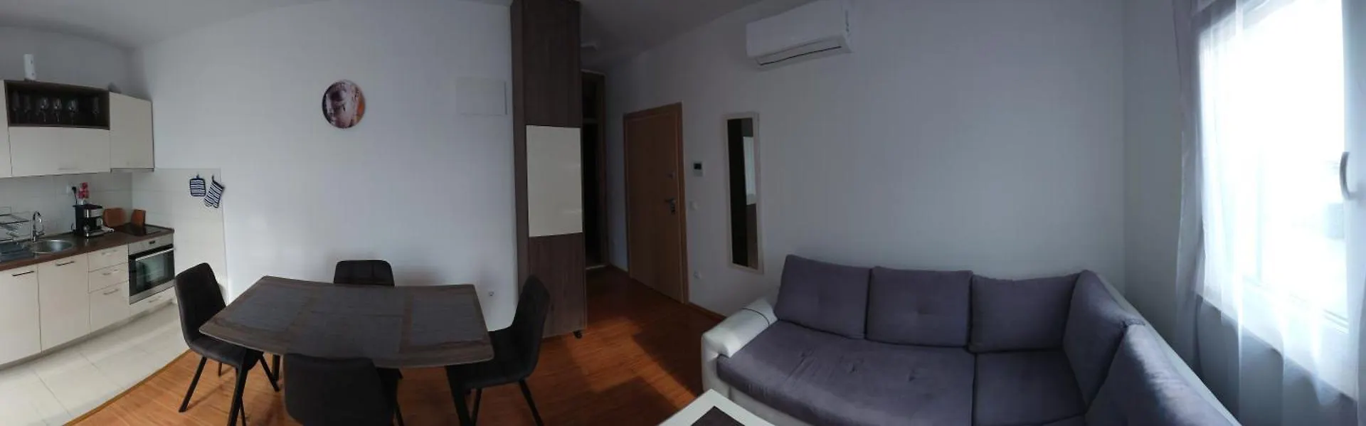 West Star Apartment Trogir 0*,